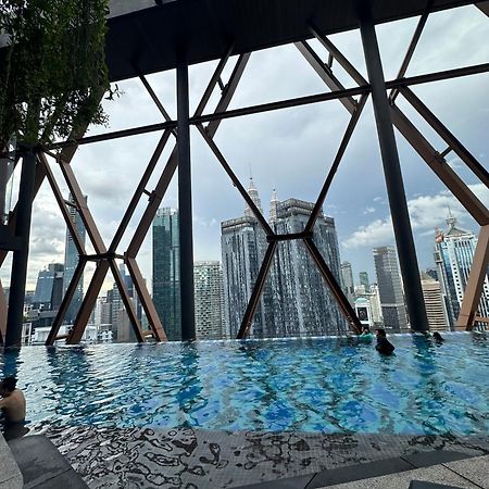 Scarletz Suites Klcc By Numa Kuala Lumpur Exterior photo